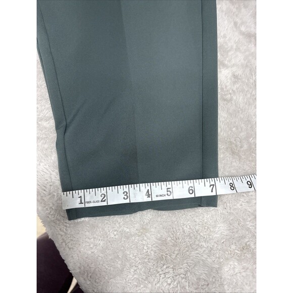 Athleta Endless High Rise Pant Womens Sz 18 Moss Green Stretch Zip Pocket Travel - Picture 10 of 11